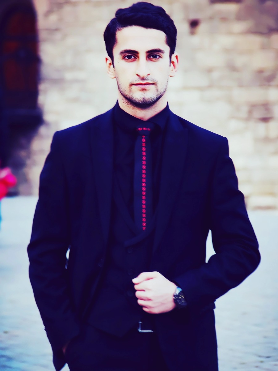 Elcan Qənimətli Elnur
