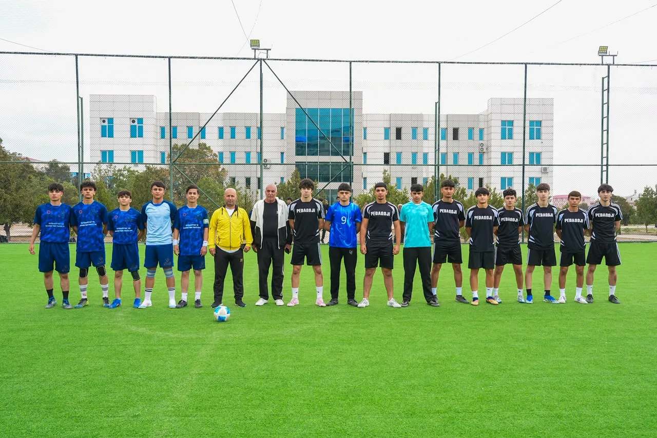 NDU-da birinci kurs tələbələri arasında mini futbol yarışı başa çatıb