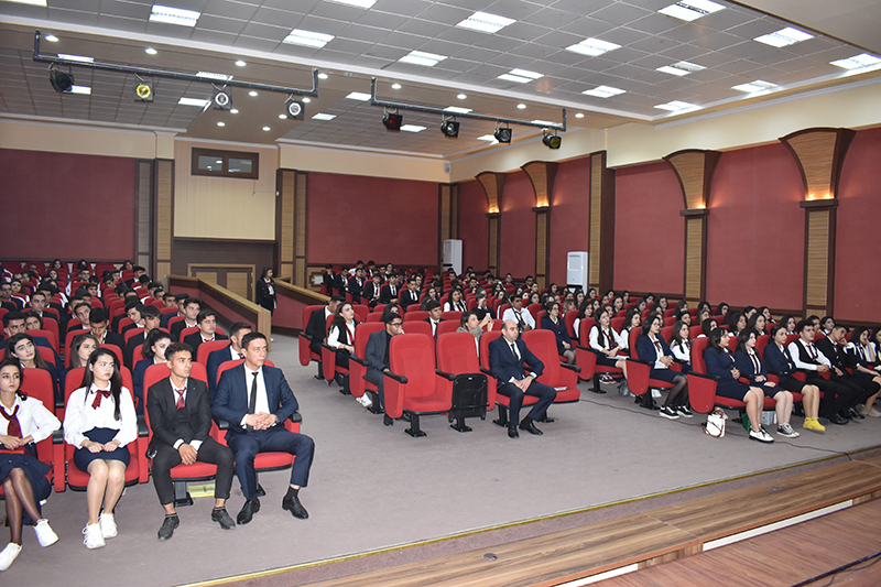 Naxçıvan Dövlət Universitetində “Azərcell Telekom” MMC tərəfindən tələbələrə aylıq təqaüdlərin verilməsi ilə bağlı tədbir keçirilib Naxçıvan Dövlət Universitetində “Azərcell Telekom” MMC tərəfindən tələbələrə aylıq təqaüdlərin verilməsi ilə bağlı tədbir keçirilib