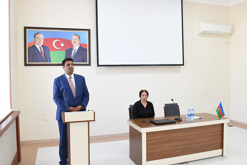 Naxçıvan Tibb Kollecində müşavirə keçirilib Naxçıvan Tibb Kollecində müşavirə keçirilib